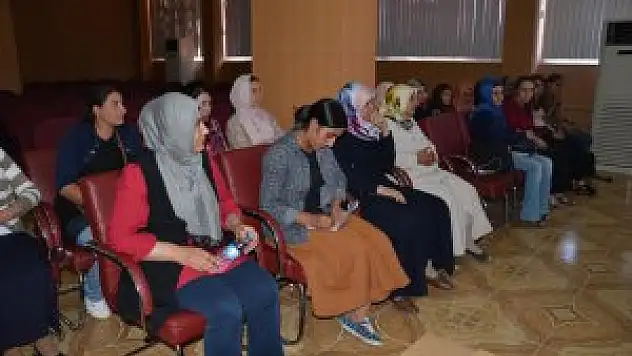 Erciş Belediyesi, kadın meclisi kurdu