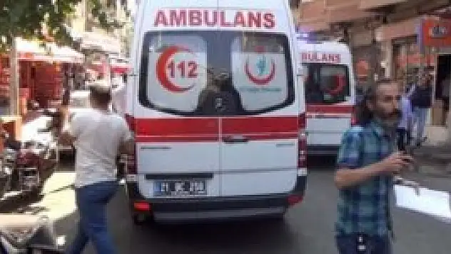 Diyarbakır'da polise silahlı saldırı: 1 polis şehit