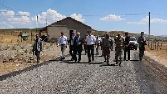 Vali Köşger köy yollarını inceledi
