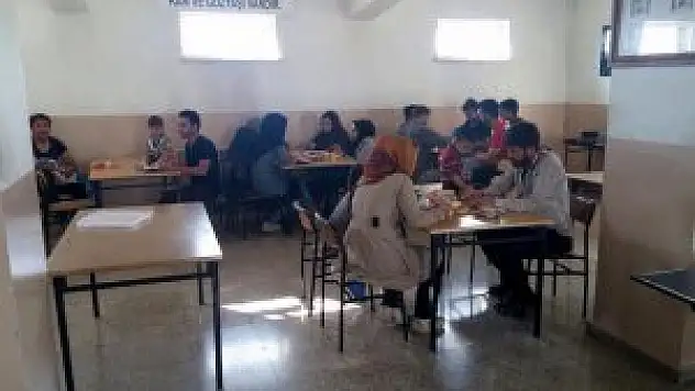 Van'da 20 Afgan kaçağın yakalanması