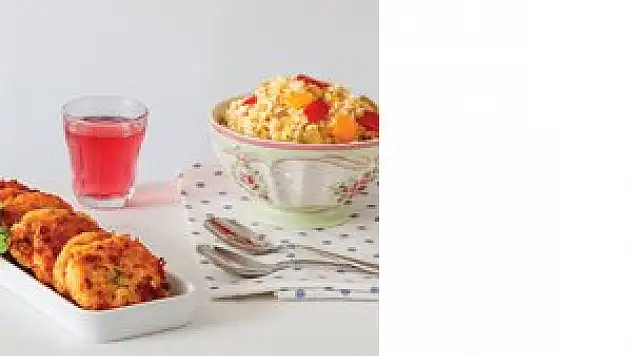 Renkli biberli bulgur pilavı