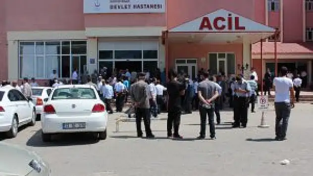 Bitlis'te otomobil takla attı: 1 ölü, 4 yaralı