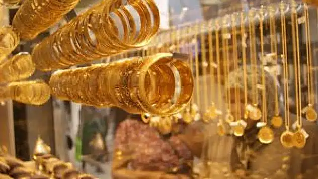 Yatırımcı 5 milyar liralık altın bozdurdu