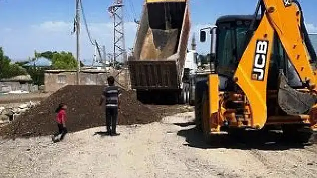 Sarıpınar'da yol genişletme çalışmaları