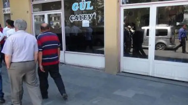 Belediye Fiyatları anons Etti, Esnaf Kepenk Kapattı