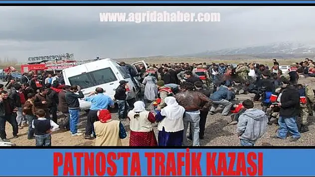 Ağrıda Öğrenci Servisi Otomobille Çarpıştı  3 ölü, 11 yaralı