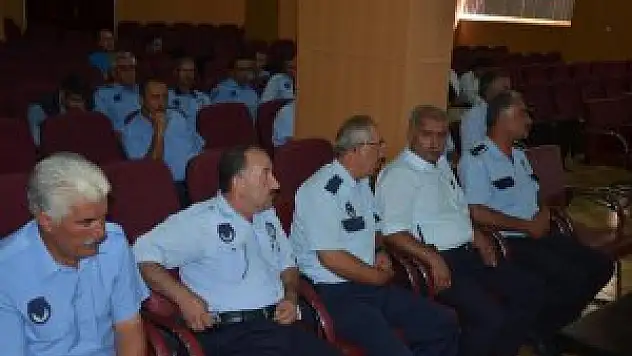 Erciş'te zabıtalarla toplantı