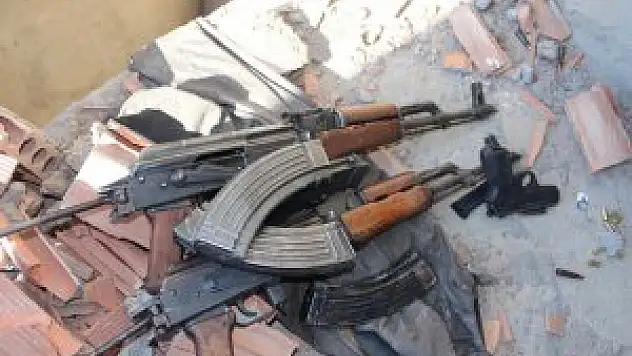 PKK Mardin'de Camiyi cephaneliğe çevirmiş