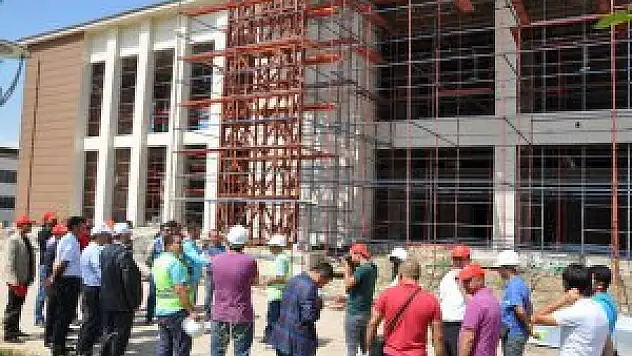 MŞÜ Rektörü Polat, çalışmalarını tanıttı