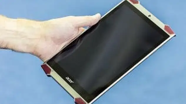 Intel Atom X7 işlemcili Predator 8'in üretimine başladı