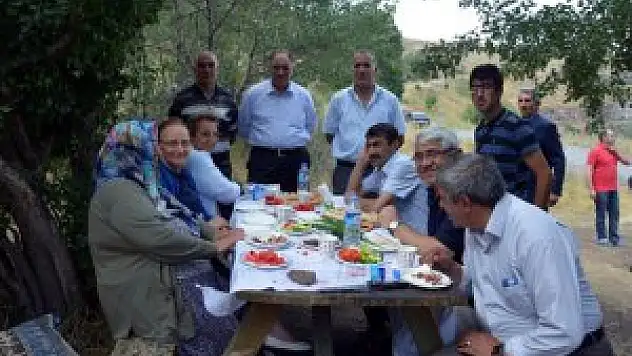 Başkan Karaçanta, engellilerle piknik yaptı