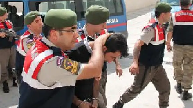 Elazığ'da boğazı kesilmiş erkek cesedi bulundu