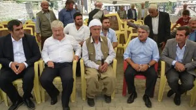 CHP heyeti Yüksekova'da