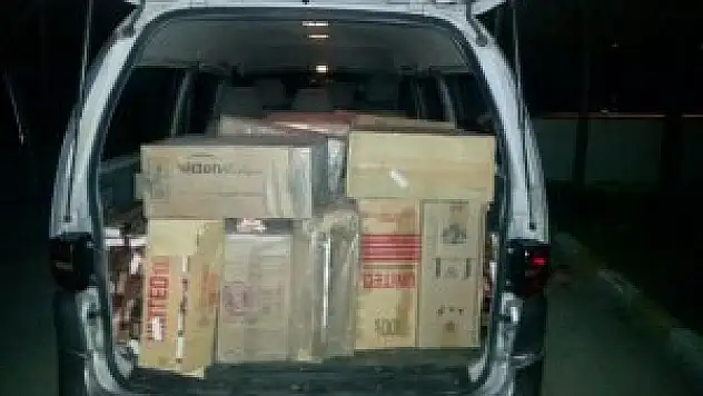 Erzincan'da 14 bin paket kaçak sigara ele geçirildi