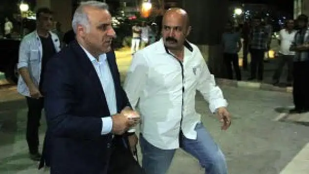Sondakika! Elazığ'da polise saldırı