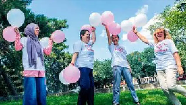 Kanseri yenen savaşçı kadınlar