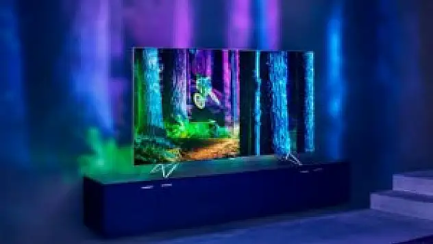 Philips AmbiLux TV'yi tanıttı