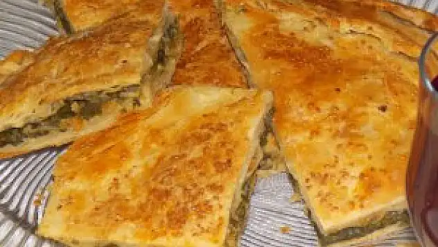 Açma Pırasalı Börek