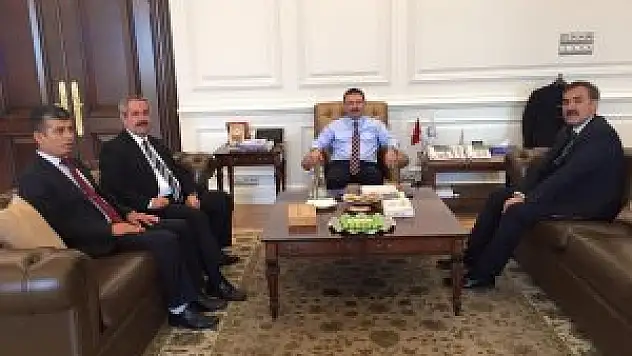 Bitlis heyetinden, Bakan Altınok'a ziyaret