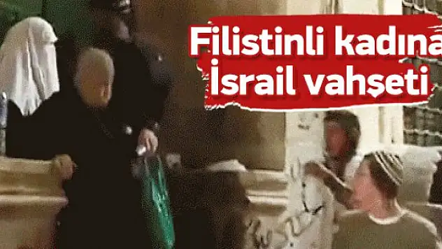 İsrail askeri Filistinli kadını yere attı! Video Haber