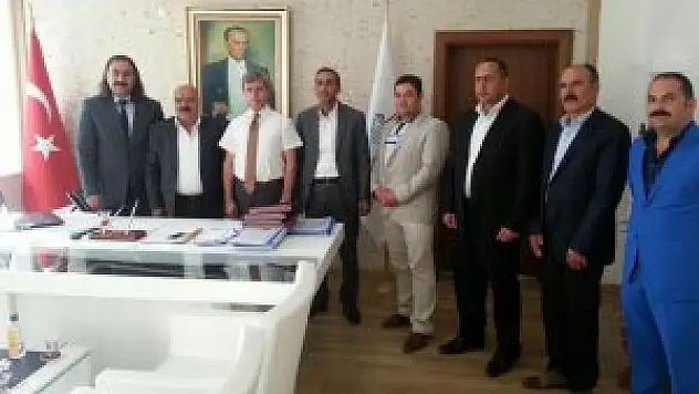 Tatvan TSO üyelerinden Vali Çınar'a ziyaret