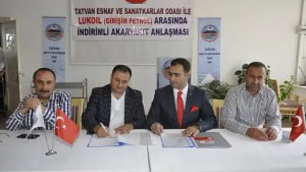 Tatvan'da esnaflara yüzde 8 akaryakıt indirimi