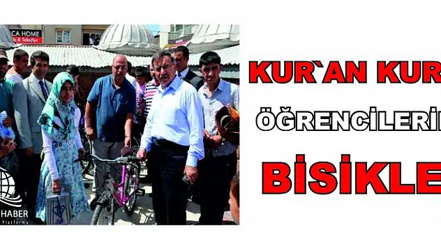BİLGİ YARIŞMASINDA DERECEYE GİREN ÖĞRENCİLERE HEDİYE TAKDİMİ YAPILDI