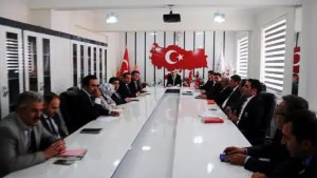 Hizan'da 'İlçe İdare Şube Başkanları' toplantısı