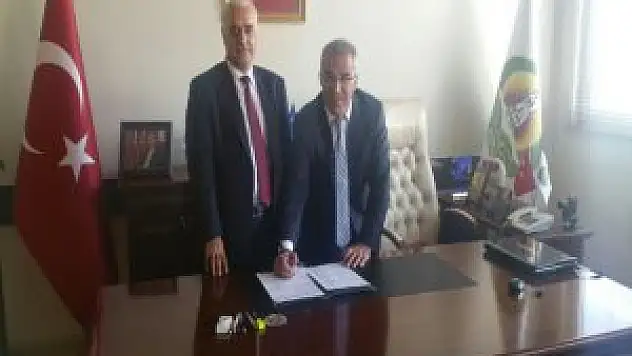 Bingöl Belediyesi, İl Müftülüğü'ne 40 bilgisayar hediye etti