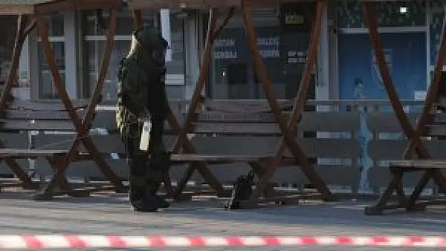 Malatya'da şüpheli paket fünyeyle patlatıldı