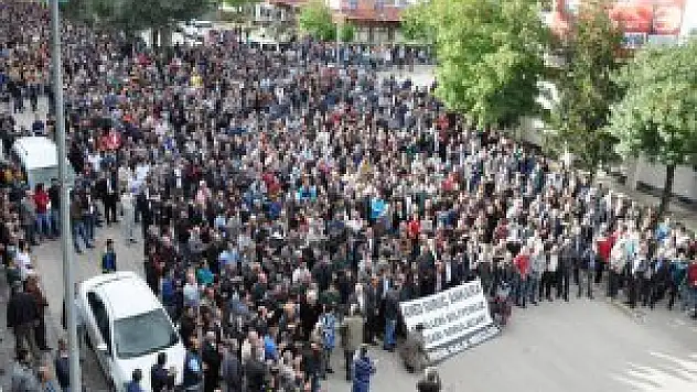 Ankara'daki terör'ün yaptığı saldırıya karşı  tepki