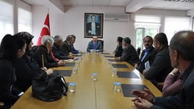 Vali Yavuz vatandaşlarla buluştu