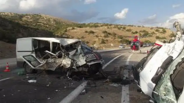 Elazığ'da trafik kazası: 1 ölü, 6 ağır yaralı