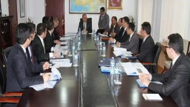 Kars Valiliğinde değerlendirme toplantısı yapıldı