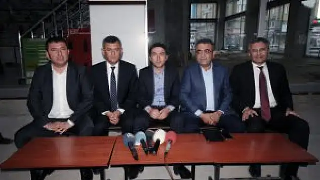 CHP Grup Başkanvekili Özel:Türkiye iki seçim arasında çok büyük acılar, hak etmediği şeyleri yaşıyor