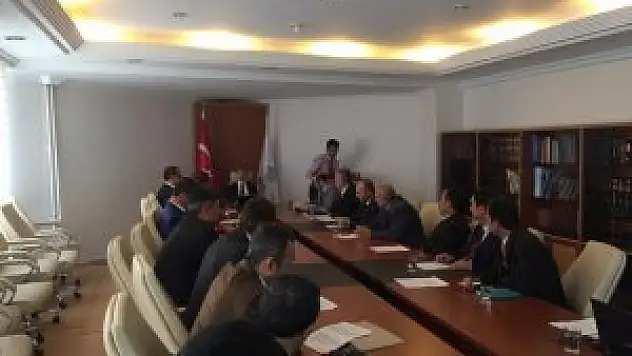 Bitlis'te İl İstihdam ve Mesleki Eğitim Kurulu konferansı