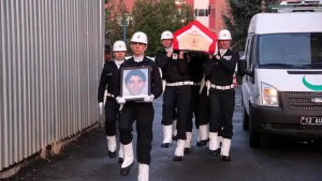 Bingöl'de zırhlı aracın devrilmesi sonucu hayatını kaybeden şehit polis