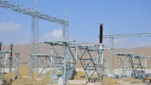 Yüksekova'nın elektrik sorunu yaşanıyor