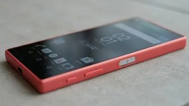 Sony Xperia Z5 Compact 'ın yeni güncellemesi