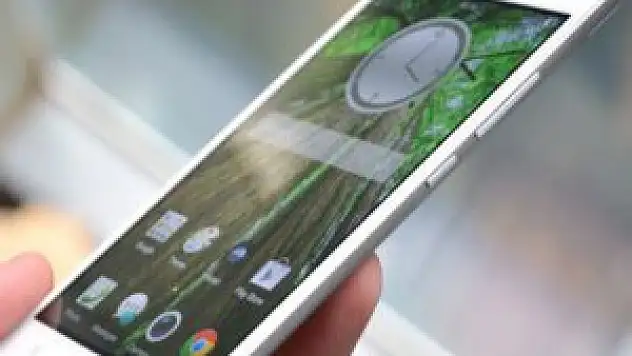 İki yeni Oppo akıllı telefon