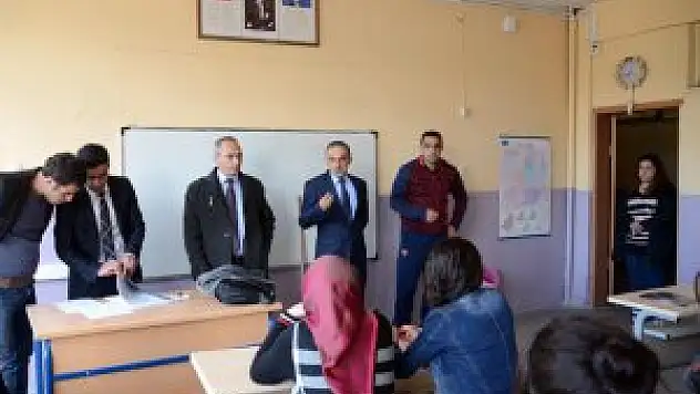 Sarıkamış'ta ücretsiz üniversite kursu veriliyor