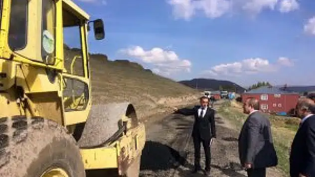 Sarıkamış Kaymakamı Karaman köy ziyaret etti