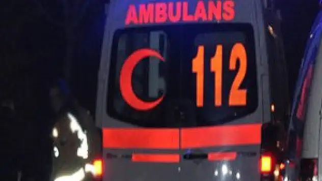 Adanada Otomobil Göle Düştü 2 Kişinin Cansız Bedeni Çıkarıldı