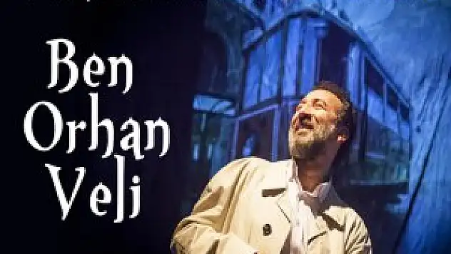 Can Yücel ve Orhan Veli Tiyatro Kumpanyası ile sahnede