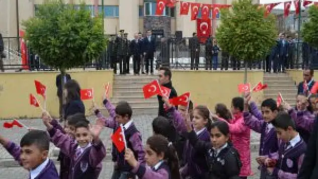 Van'da 29 Ekim Cumhuriyet Bayramı