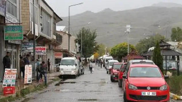 Merkez üssü Muradiye ilçesi olan 4,8 büyüklüğünde deprem meydana geldi