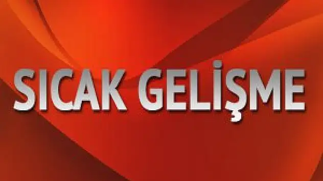 AK Parti Seçim Bürosuna Kimliği Belirsiz Kişiler Tarafından Molotoflu Saldırı Yapıldı