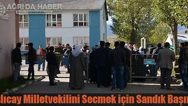 Taşlıcay Milletvekilini Secmek için Sandık Başında