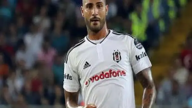 Beşiktaş Quaresma'dan darbe yedi