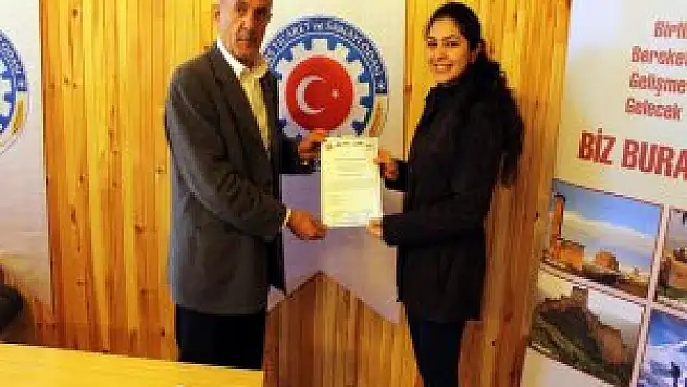 Dış ticaret eğitimi alanlara sertifikaları